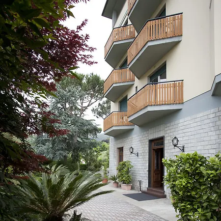 Hotel Grappolo D'oro Pietrasanta