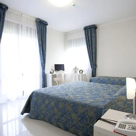 Hotel Grappolo D'oro 3*